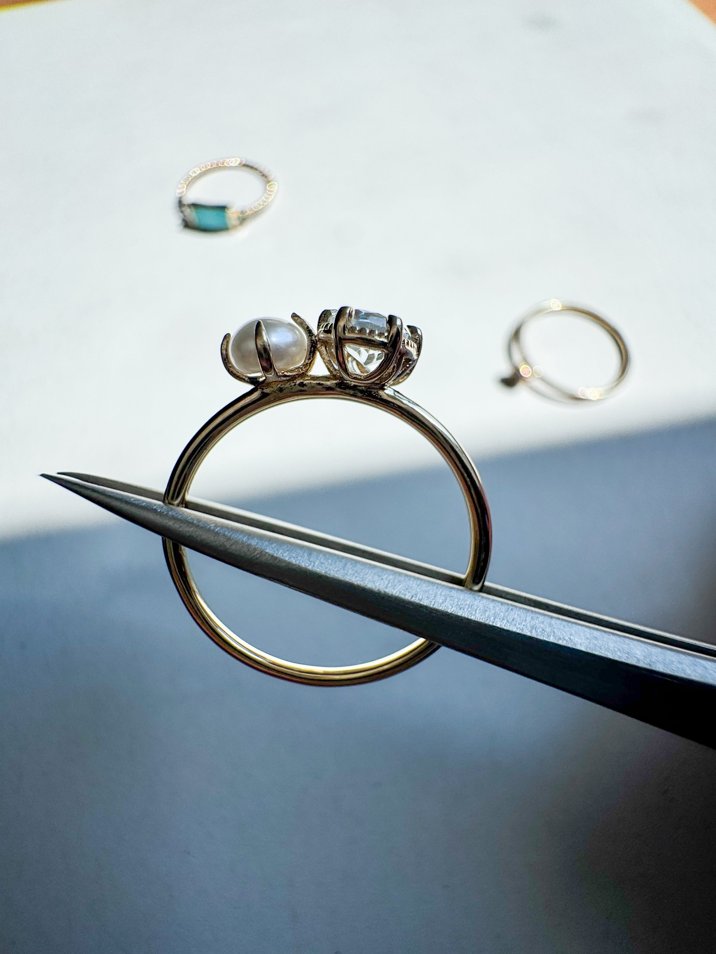 Silver ring 18ct gold-plated with 4x6 mm topaz & 4 mm freshwater cultured pearl